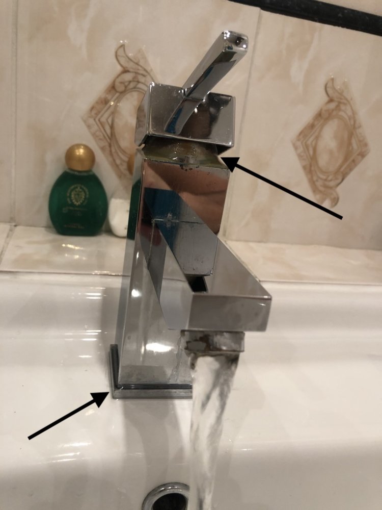 Basin Mono Mixer.jpg