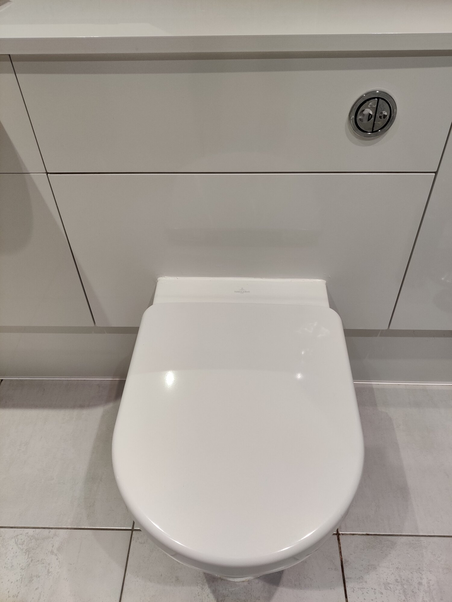 Toilet 2.jpg